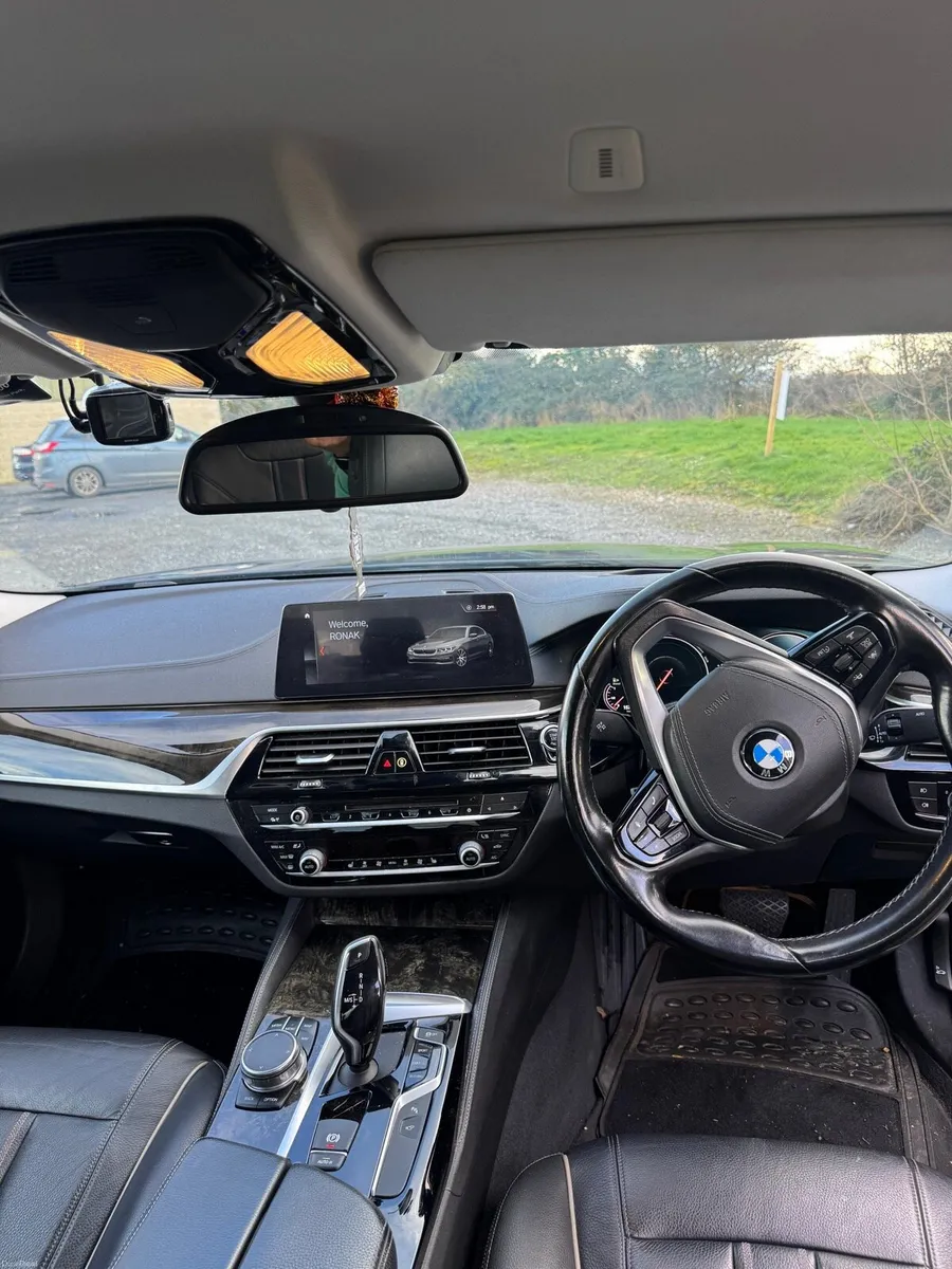 Bmw 5series (520d/523d) luxury line low milage - Image 4