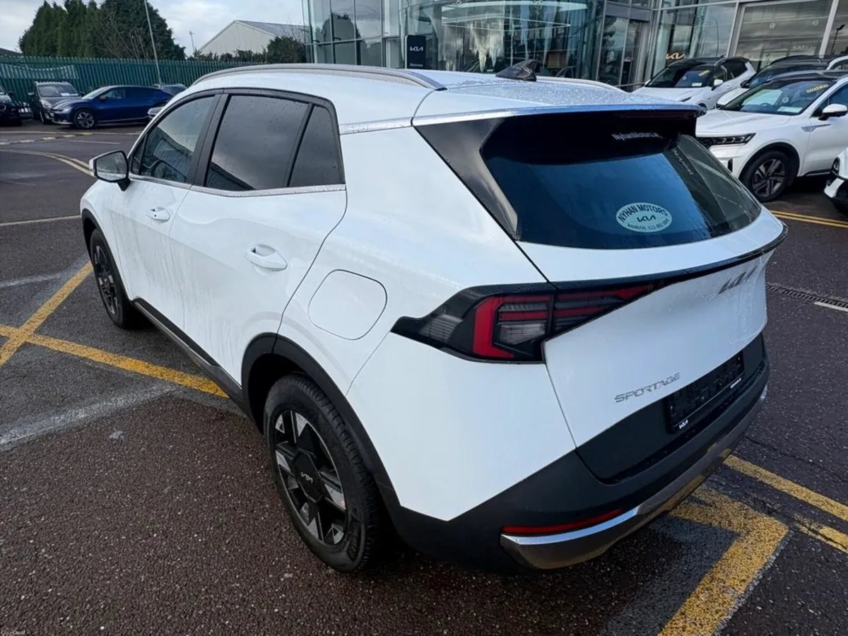 Kia Sportage 2026 hybrid Sportage, **0% finance** - Image 2