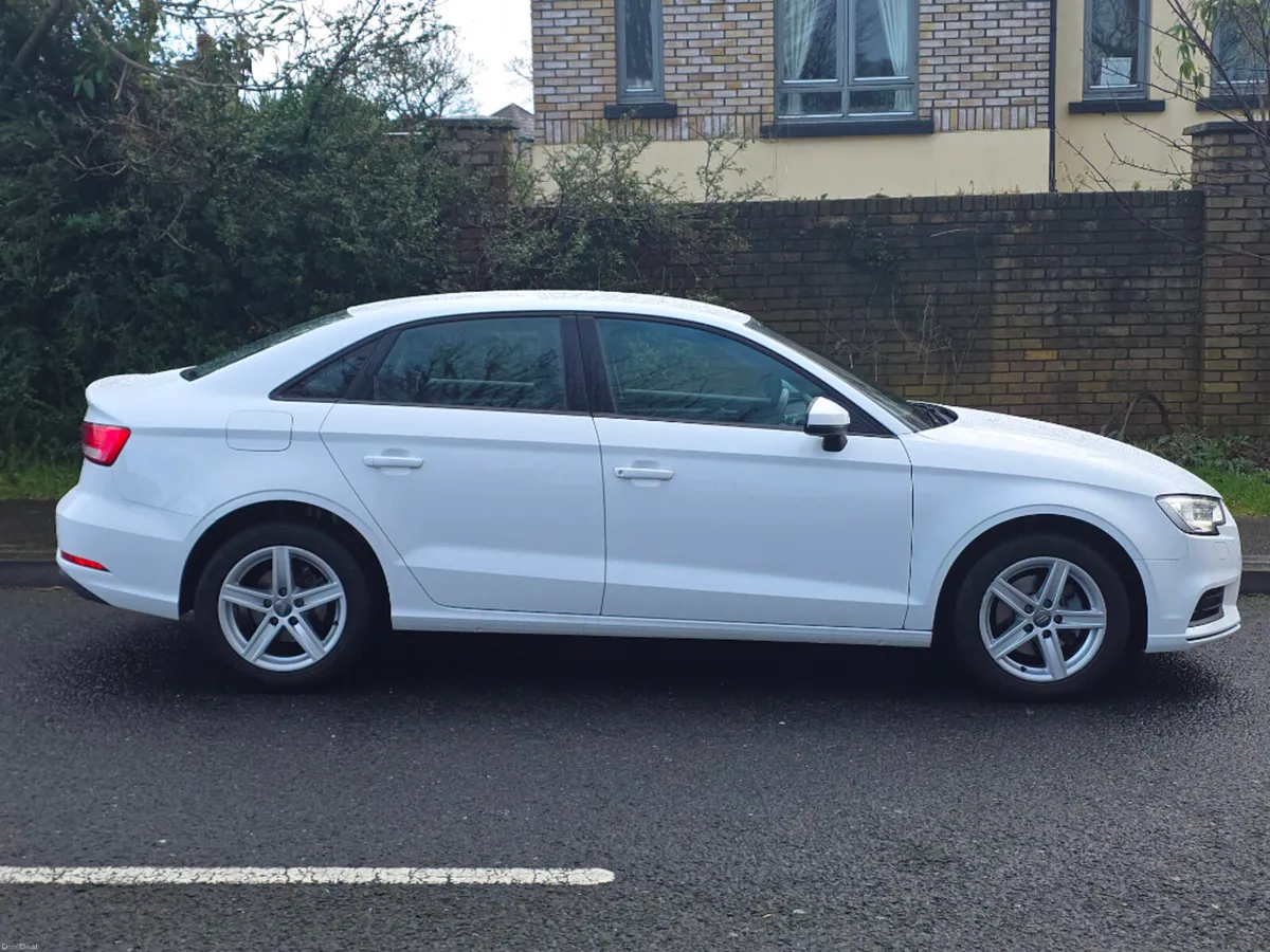 Audi A3 1.0 Tfsi 115 4DR - Image 2