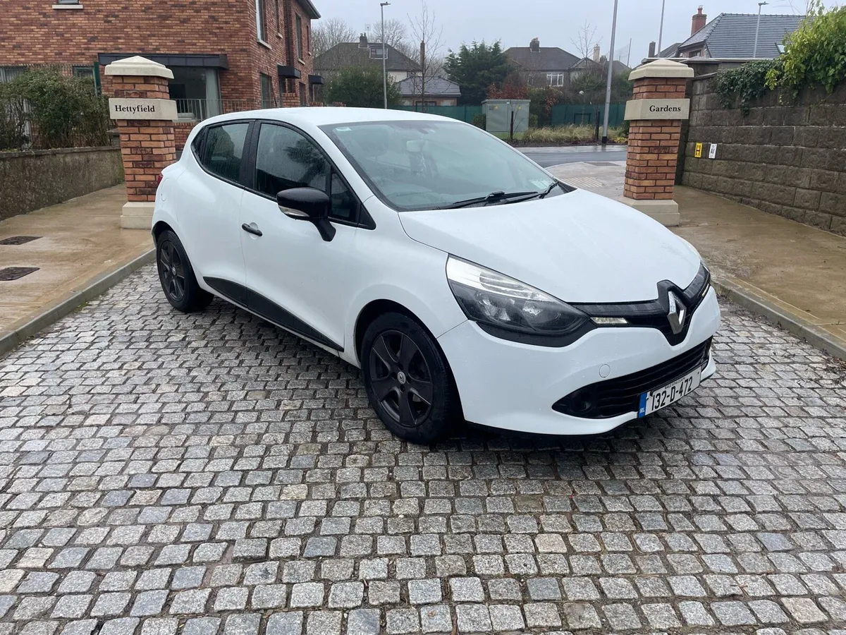 2013 Renault Clio - Image 1