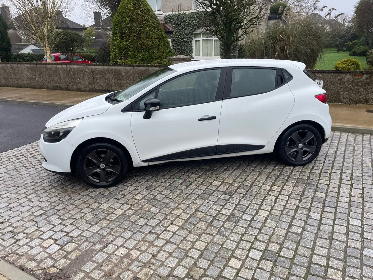 2013 Renault Clio - Image 4