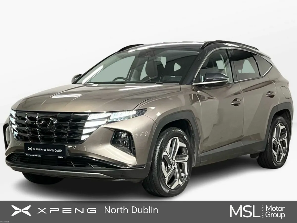 Hyundai Tucson Executive Plus PHEV 4WD - Reversing - Image 1