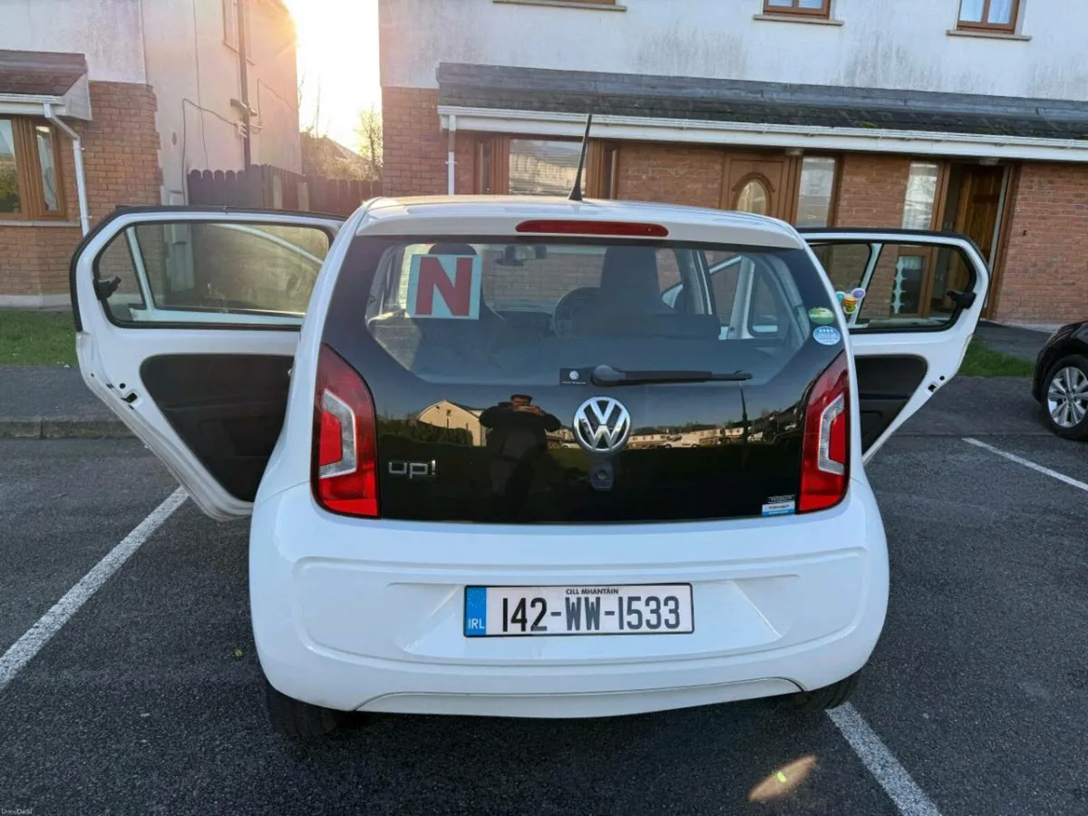 Volkswagen UP! 2014 Automatic - Image 3