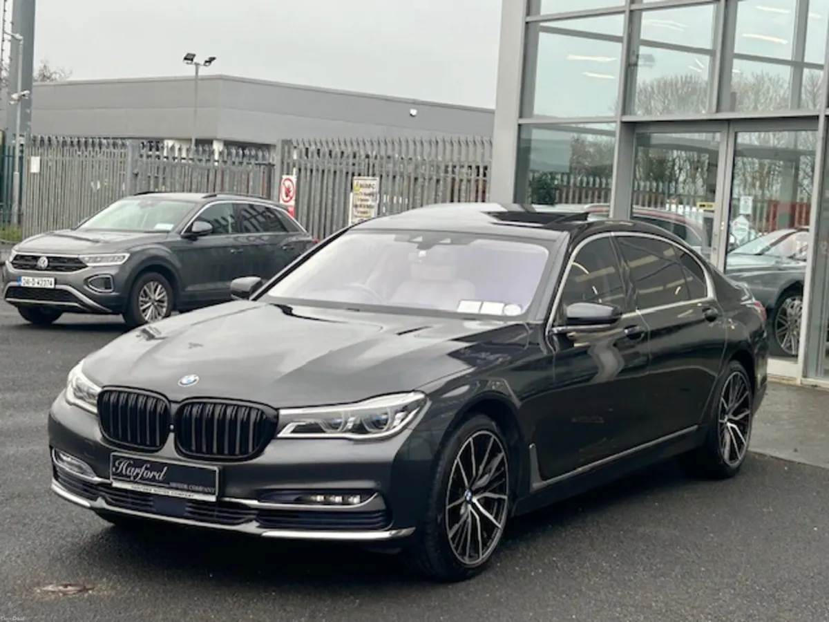 BMW 740 Ld xDrive Exclusive Saloon - Image 4