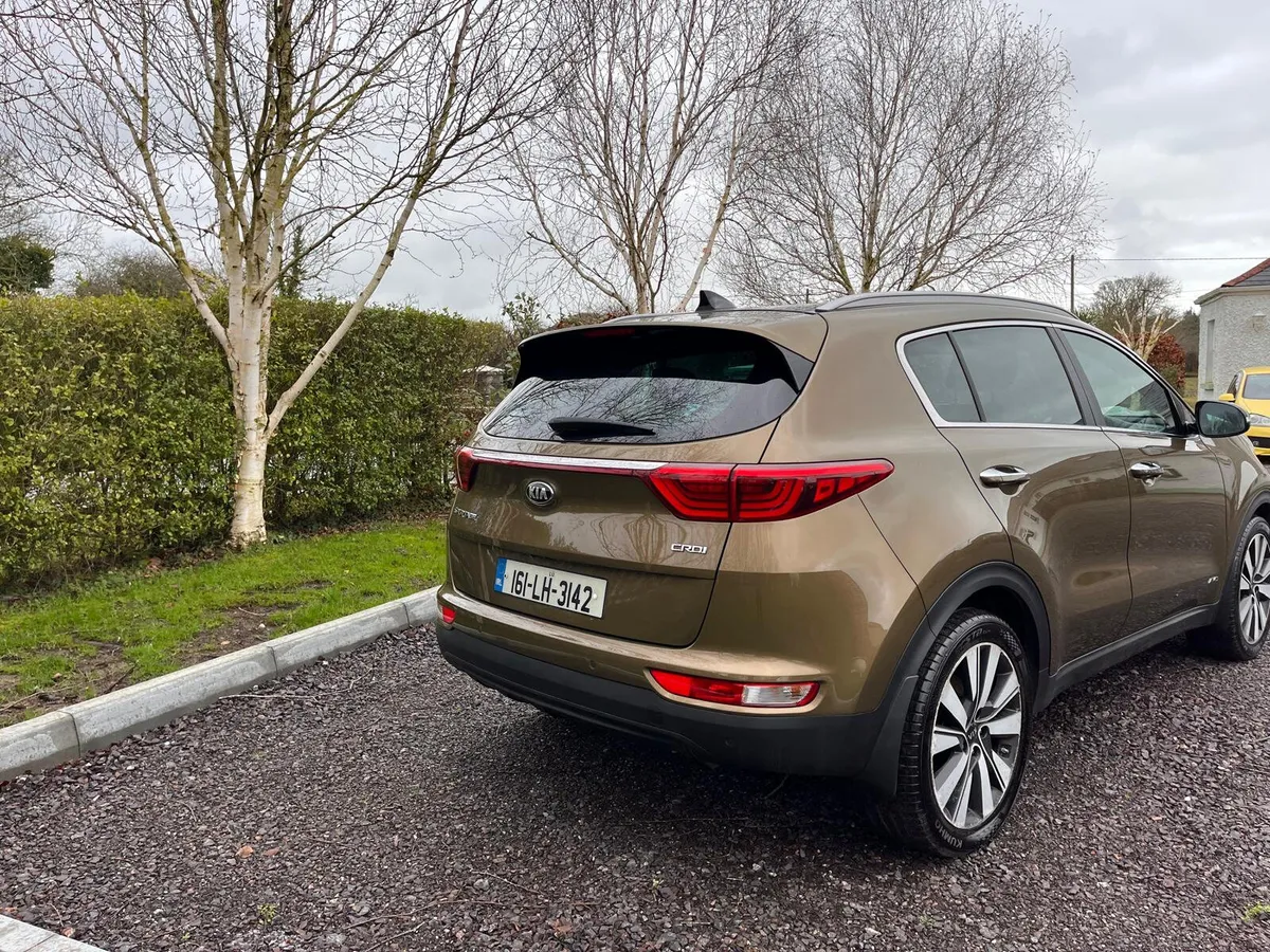 Kia Sportage 2.0L EX Model AUTO AWD 4x4 Pan Roof - Image 3