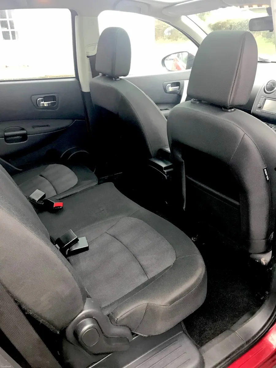 7 seater, 4x4, Nissan Qashqai+2, (TAX/INSUR 2027) - Image 4