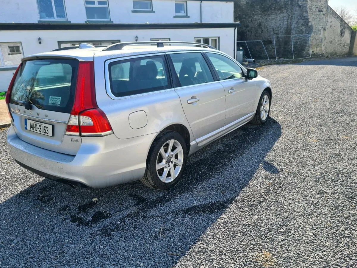 Volvo V70 2.0 D4 - Image 4