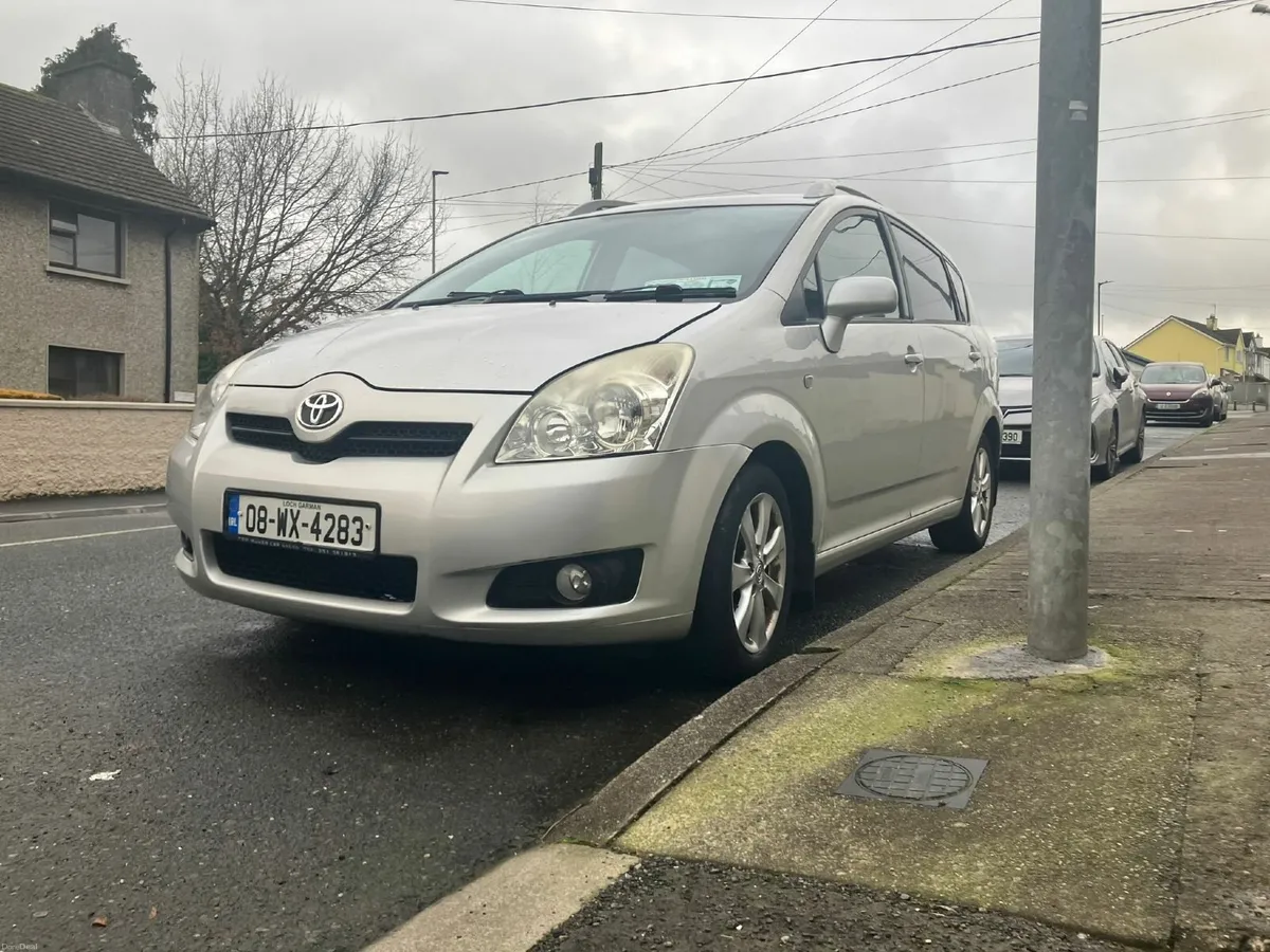 Toyota Corolla 2008 - Image 1