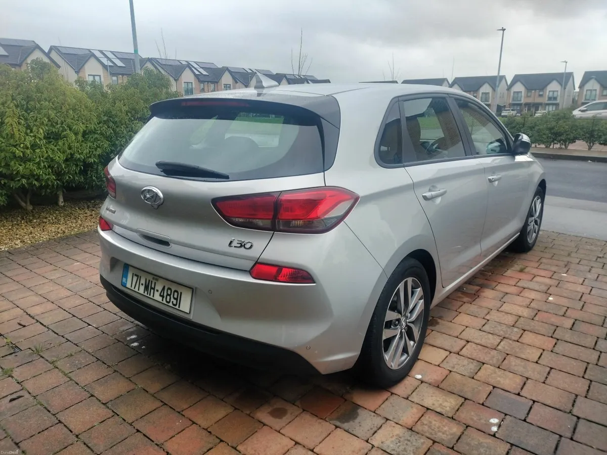 Hyundai i30 2017 - Image 3