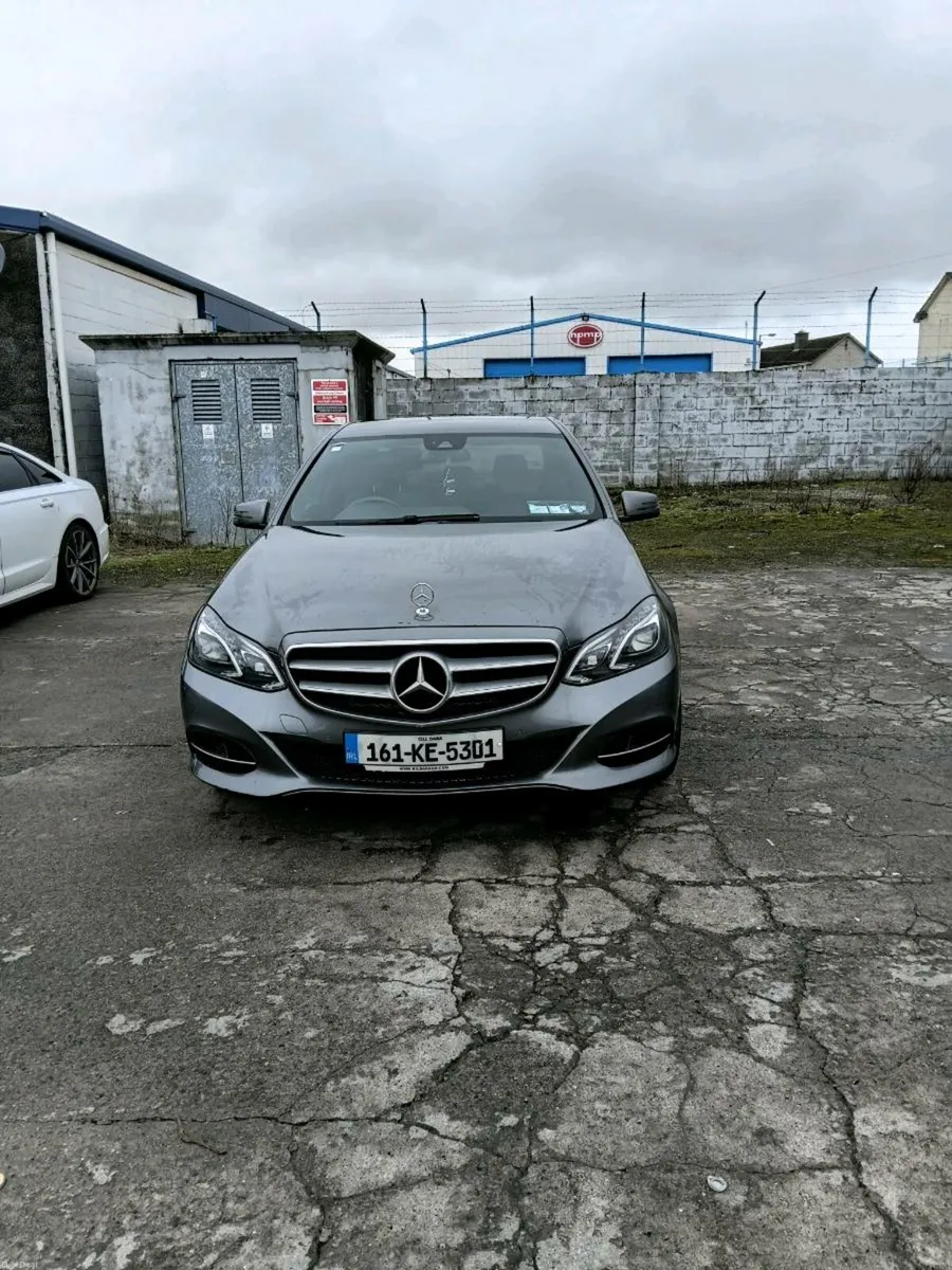 Mercedes E220 - Image 1