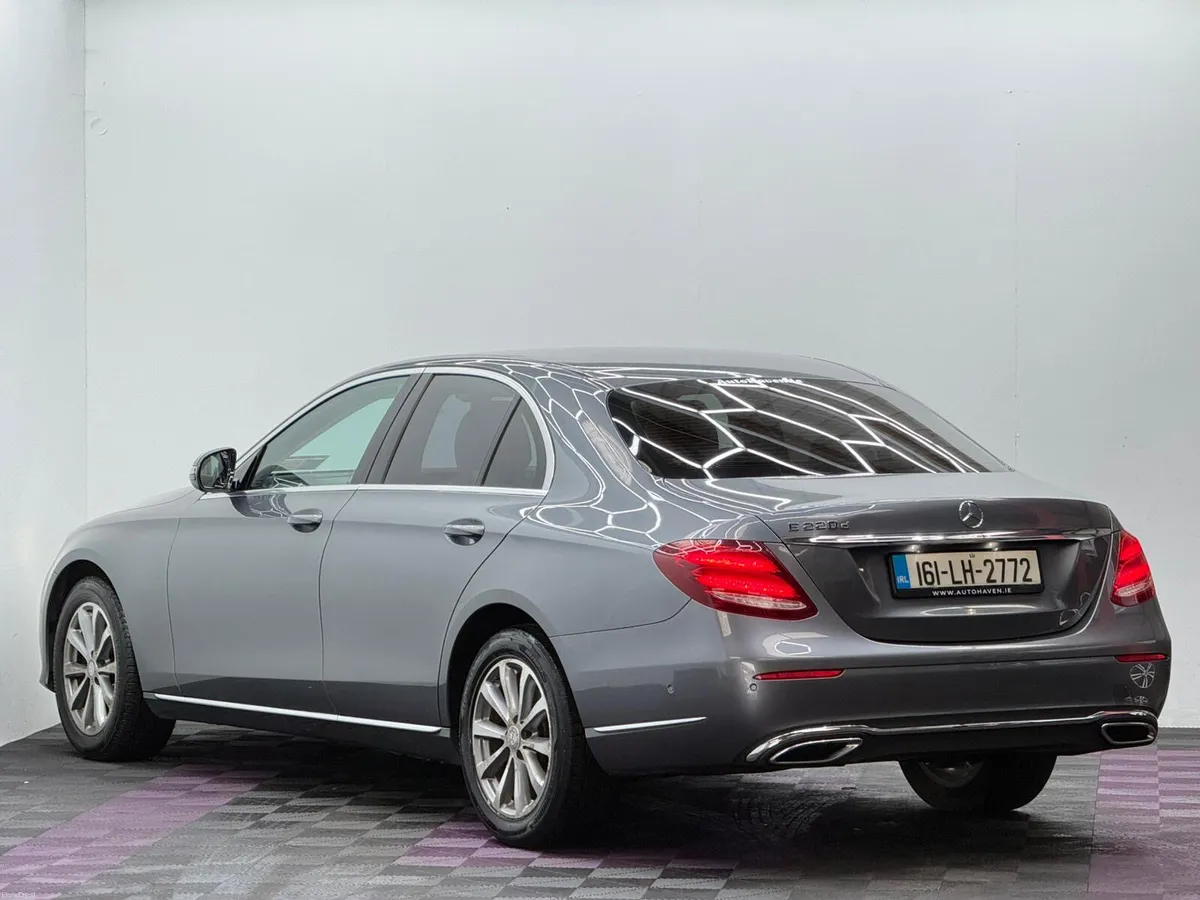 2016 Mercedes-Benz E-Class Avantgarde - Image 4