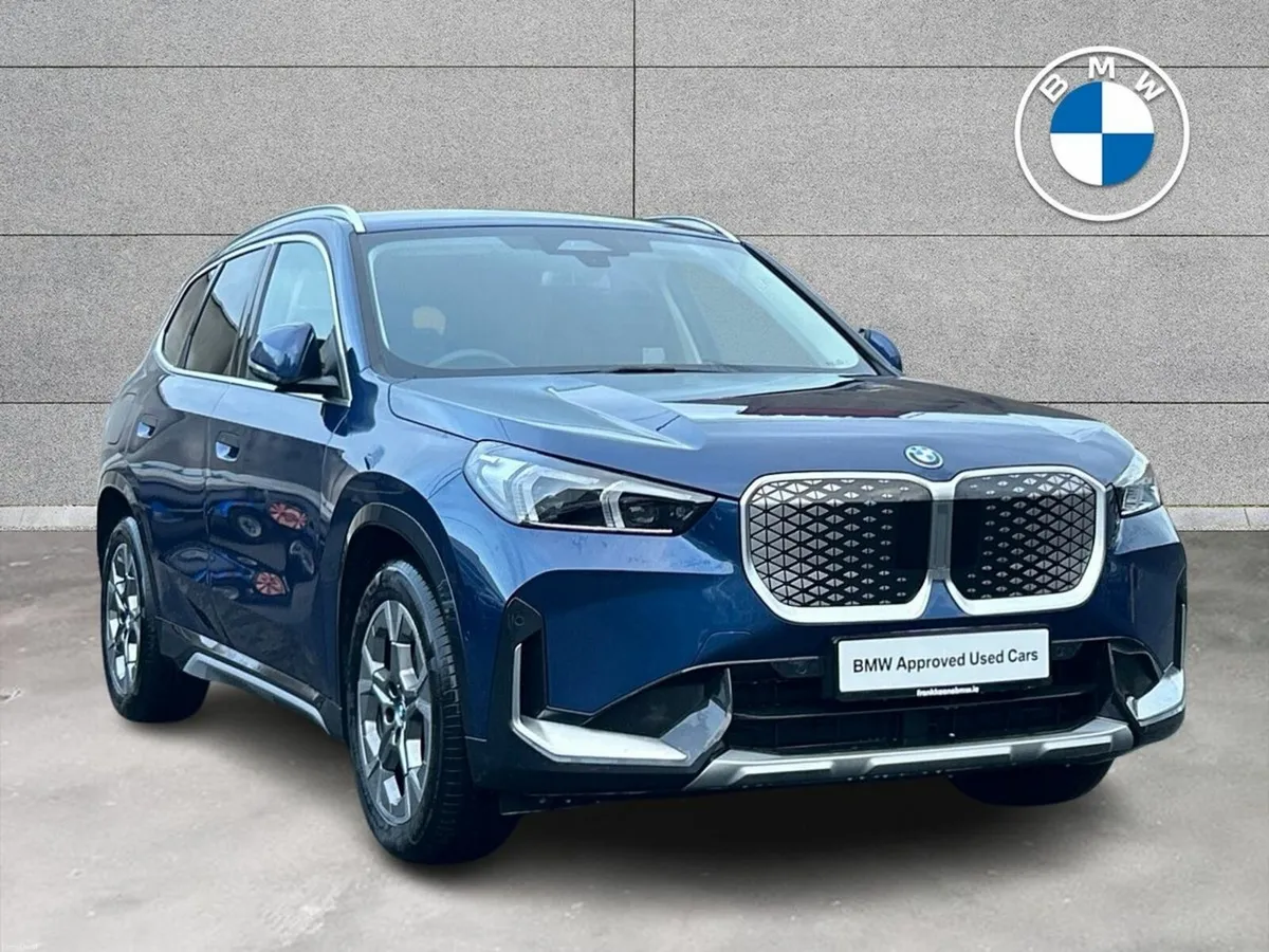 BMW iX1 eDrive20 xLine - Image 1