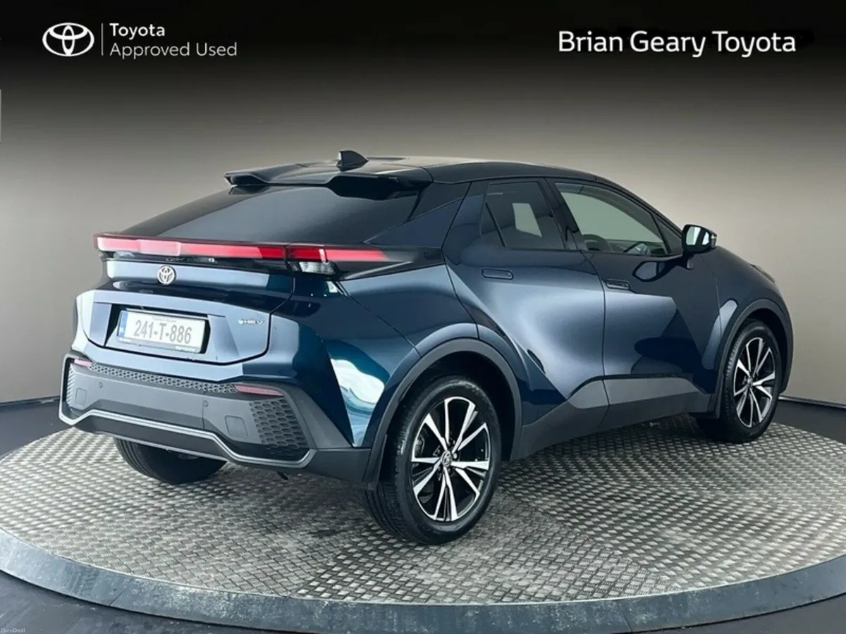 Toyota C-HR HYBRID SPORT+ - Image 2