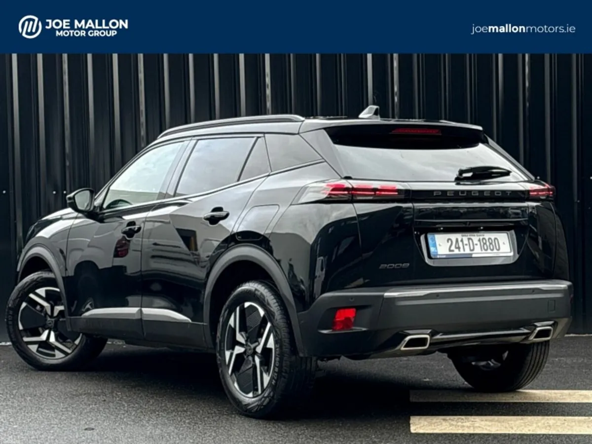 Peugeot 2008 1.2 Puretech 100bhp Allure - Image 2