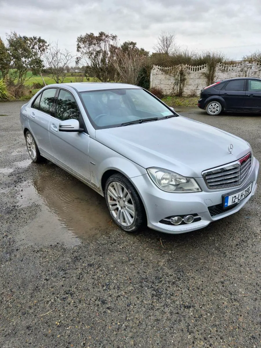 Mercedes benz C220 - Image 1