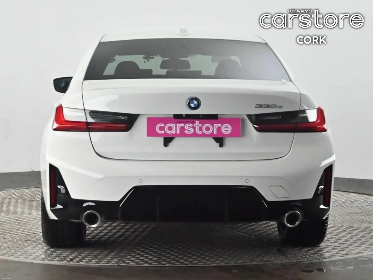 BMW 3-Series 330 E M Sport Auto - Image 4