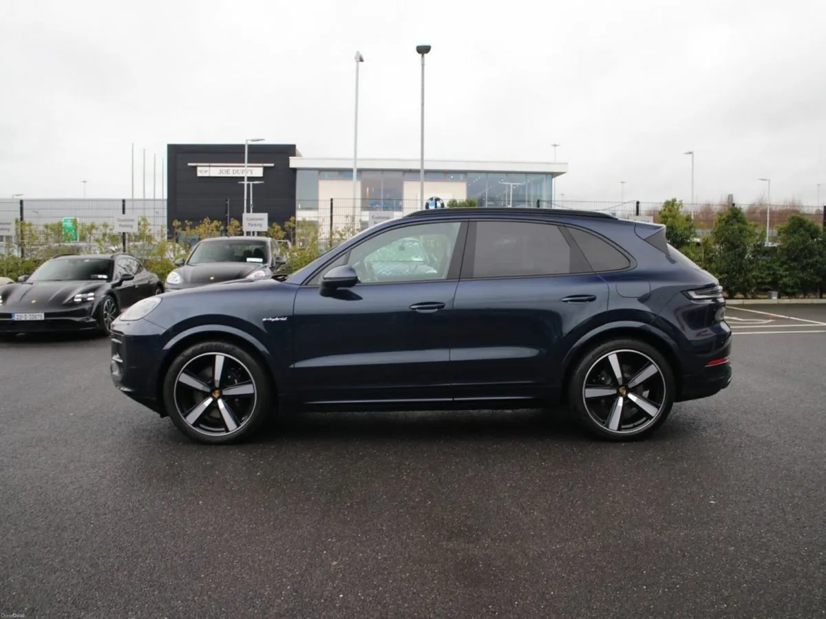 Porsche Cayenne E-Hybrid - Image 4