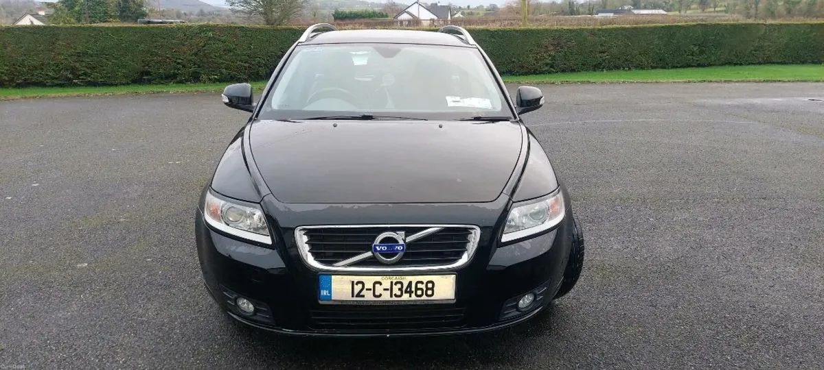 Volvo v50 - Image 1
