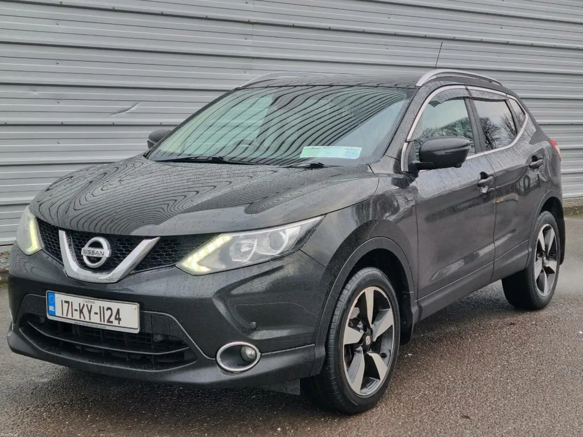 2017 Nissan Qashqai Premium Diesel - Image 1