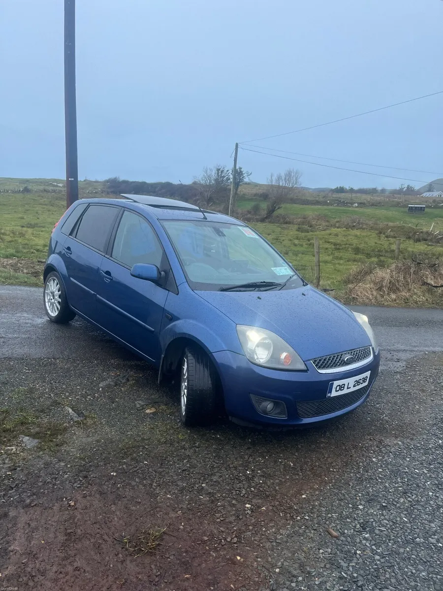 Ford Fiesta 2008 - Image 2