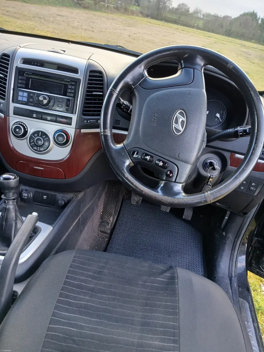 Hyundai Santa Fe 2007 - Image 4