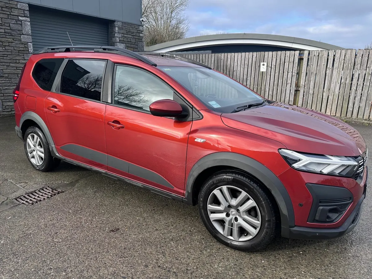 Dacia Jogger 2023 - Image 1
