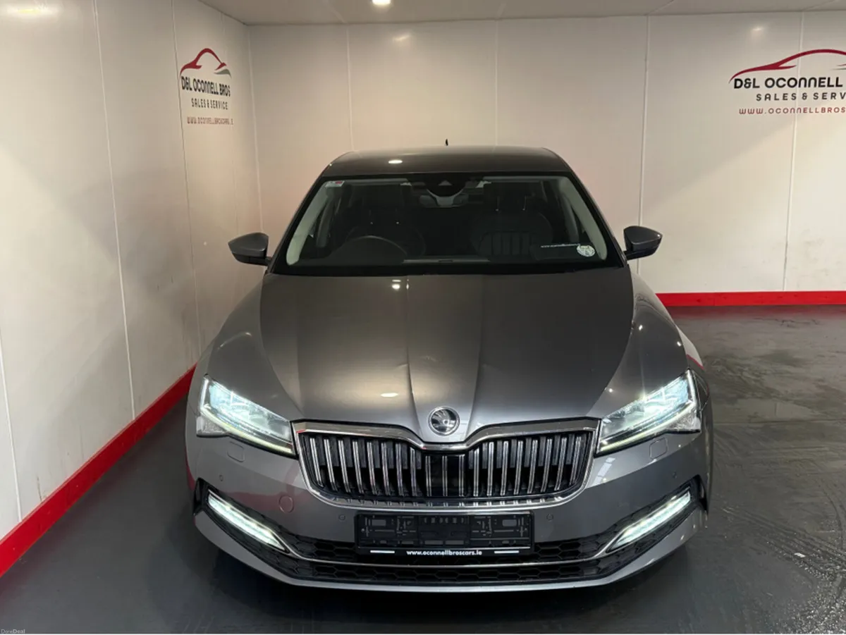 Skoda Superb STYLE 2.0 TDI 150HP DSG 5DR - Image 2