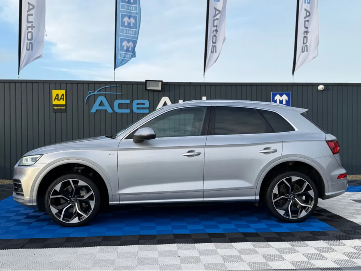 Audi Q5 **DEPOSIT TAKEN** S-LINE 4WD - 2.0L DIESEL - Image 3