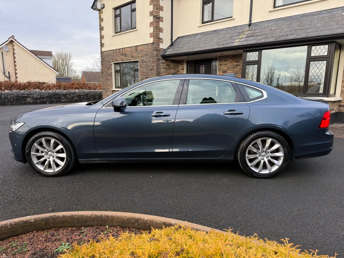 Stunning *Low Kms* 191 Volvo S90! - Image 4