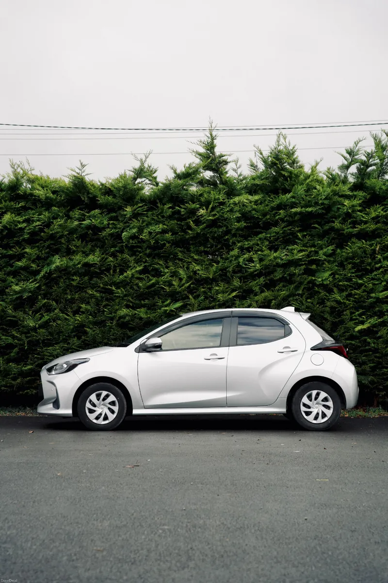 🌟Toyota Yaris 1.5 Hybrid 2020 With Low Mileage 🌟 - Image 2