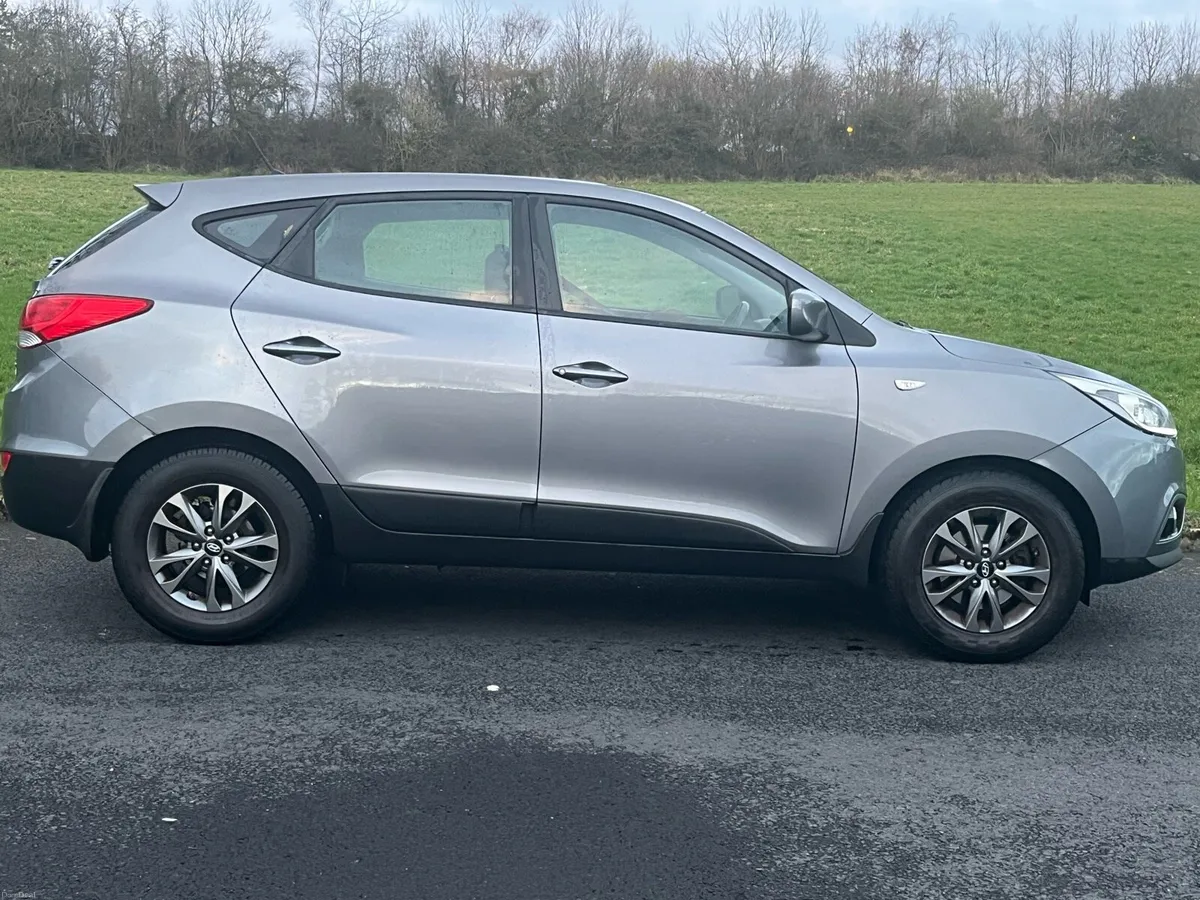 2015 Hyundai ix35, only 140km, 1 OWNER!! - Image 1