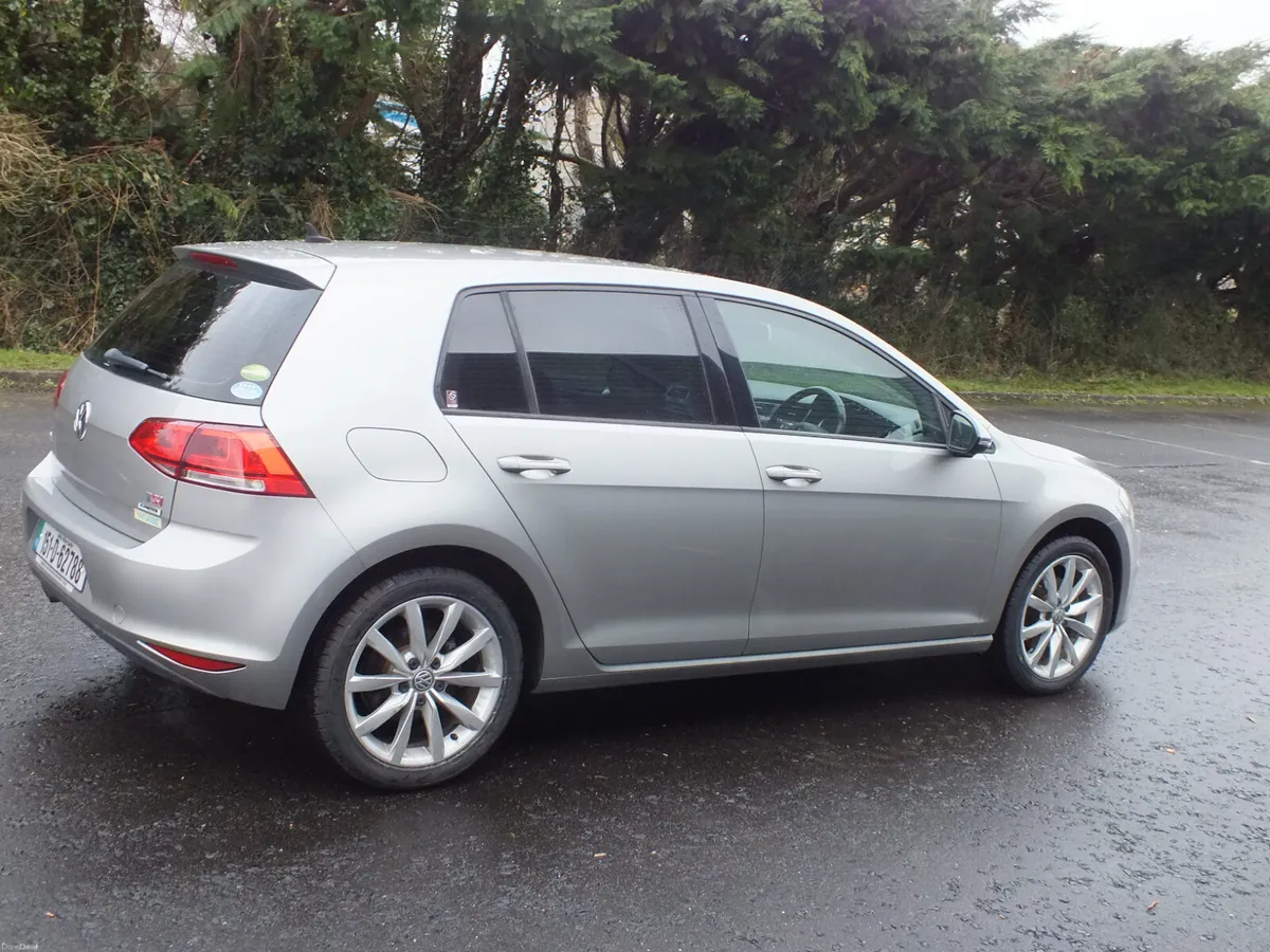 Volkswagen Golf 2015 - Image 1
