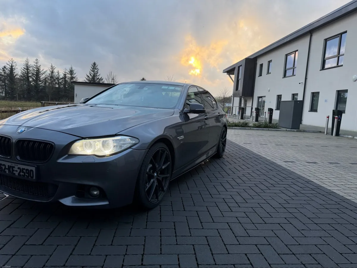 BMW 5-Series 2016 M-Sport - Image 2