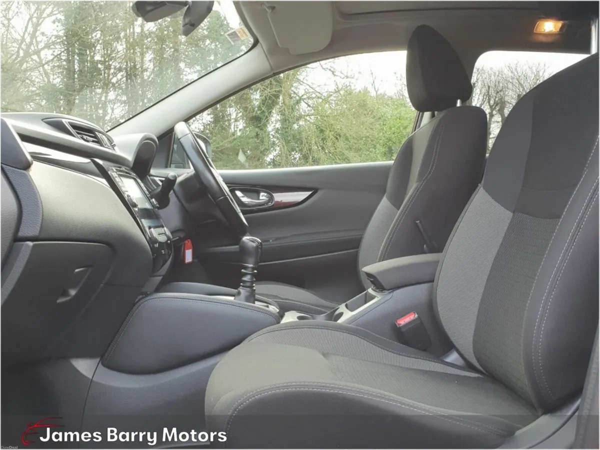 Nissan Qashqai 1.5 DSL SV - Image 4