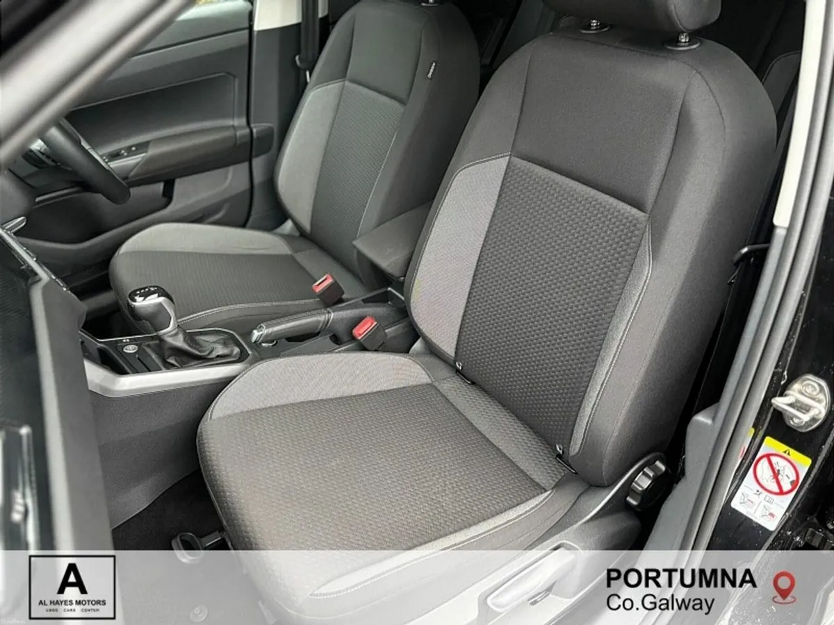 Volkswagen Taigo AUTOMATIC EDITION 75 1.0 TSI 115H - Image 4