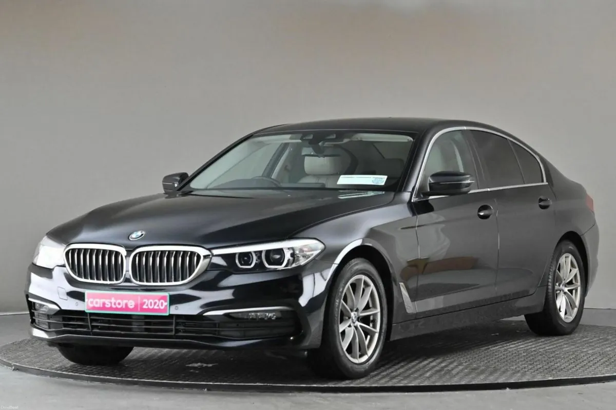 BMW 5-Series 520D SE **BEIGE LEATHER**SAT NAV**PAR - Image 3