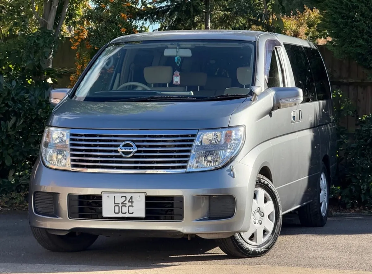 Nissan elgrand 2.5 jdm  import - Image 2