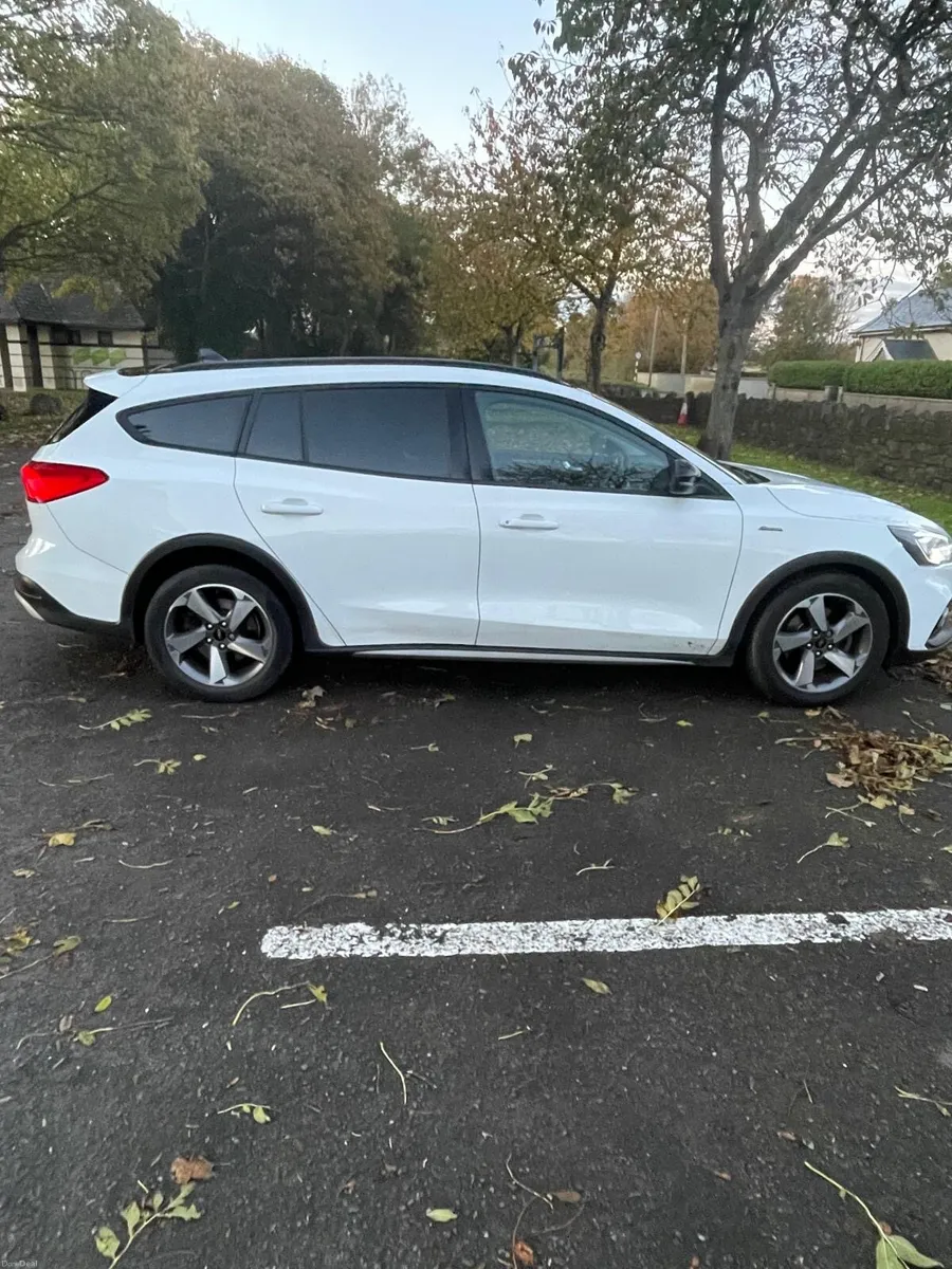 Ford Focus Estate - Image 1