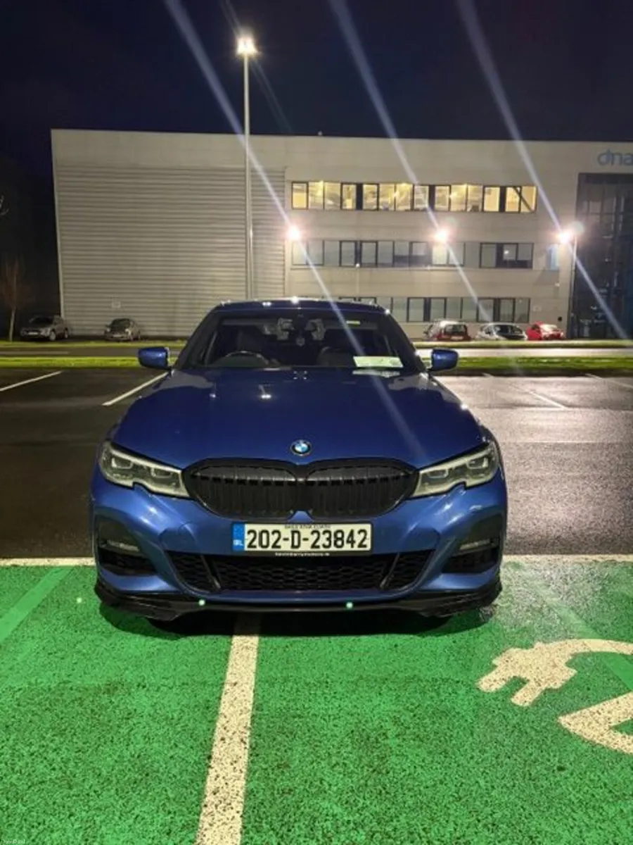 BMW 3-Series 2020 Msport pro pack shadow edition - Image 1