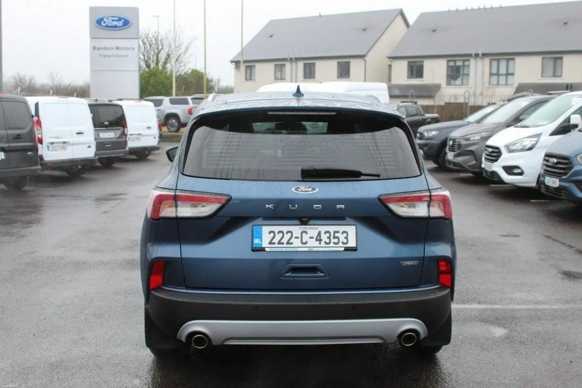 Ford Kuga 2.5 Duratec 225bhp PHEV Titanium Auto - Image 5