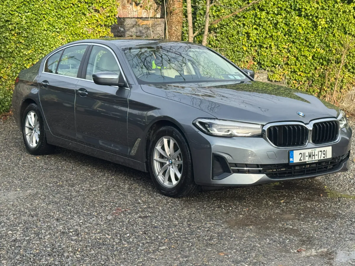 2021BMW 520D SE 1 Owner - Image 1