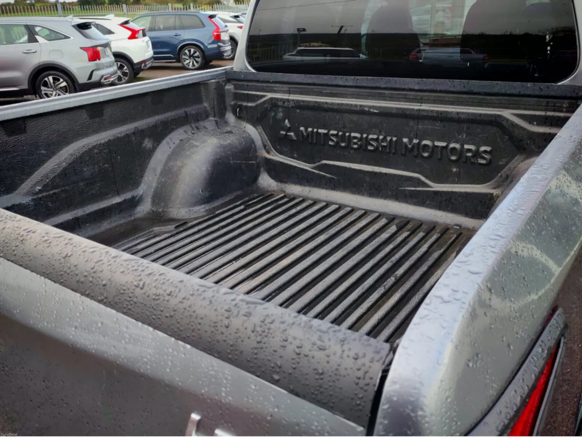 MITSUBISHI L200 - Image 4