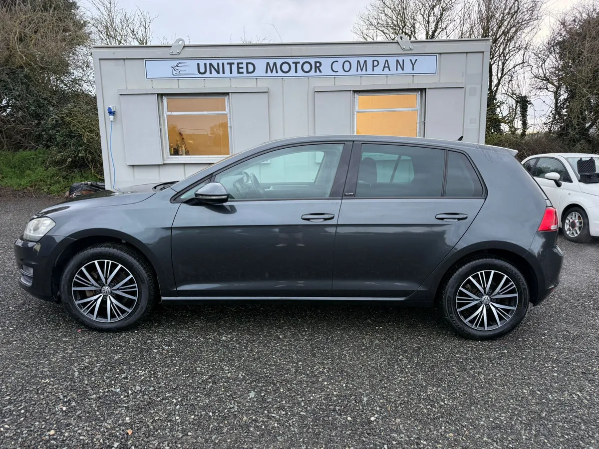 Volkswagen Golf 2016 - Image 2