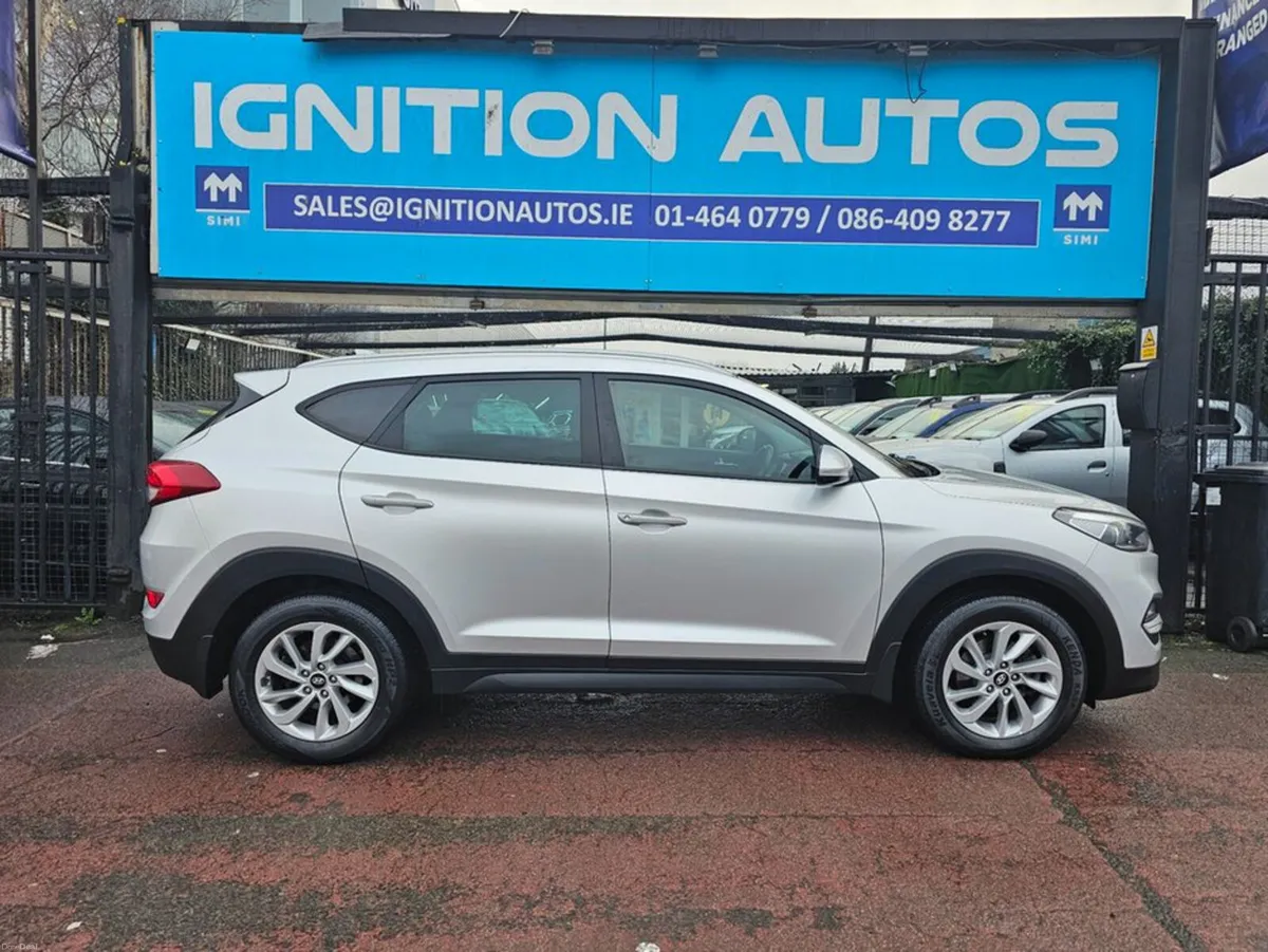 Hyundai Tucson EXECUTIVE MODEL, 1.7 CRDI, FINANCE, - Image 2