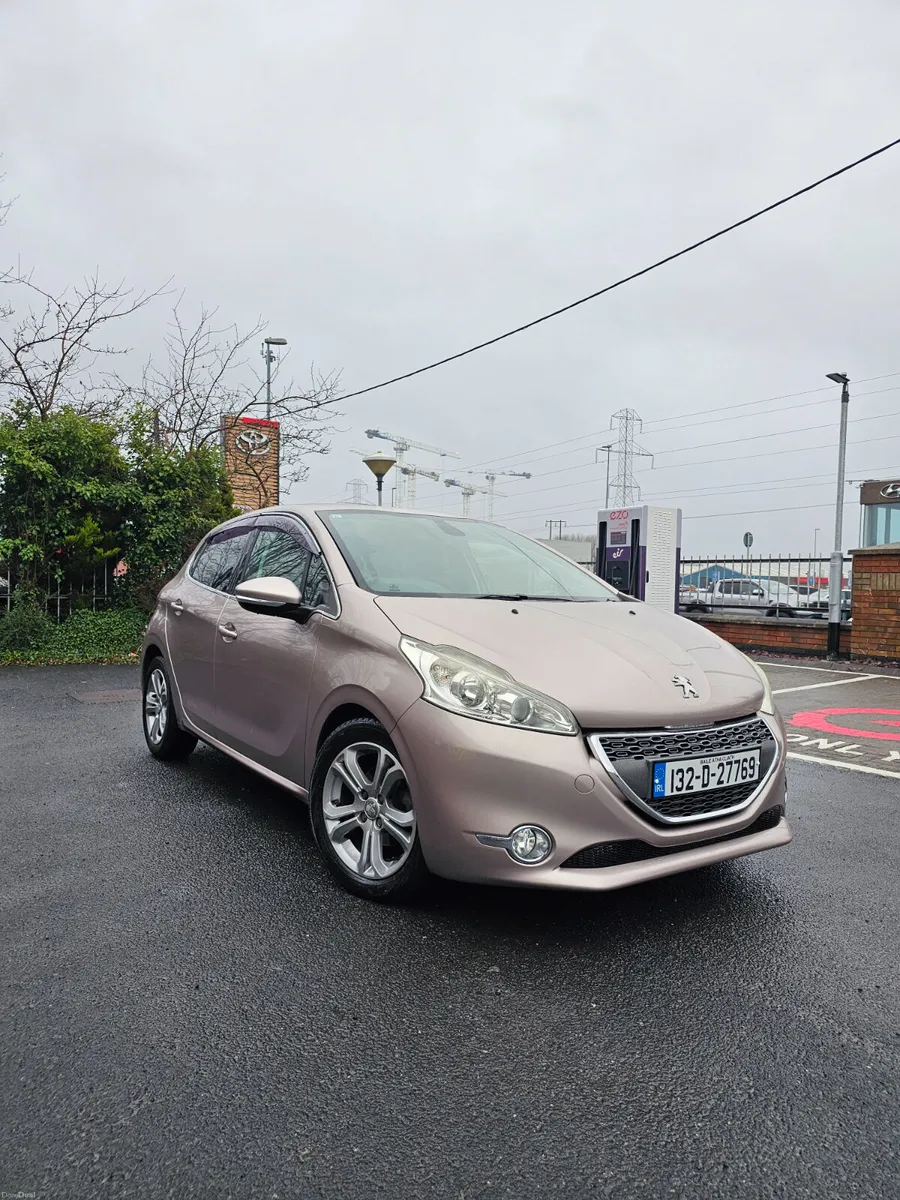 Peugeot 208 2013 - Image 4