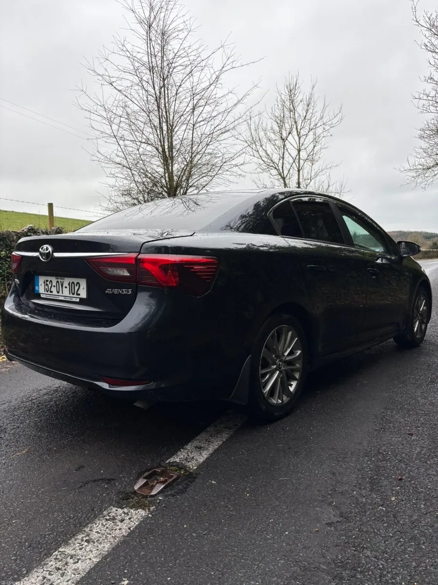 TOYOTA AVENSIS - Image 4