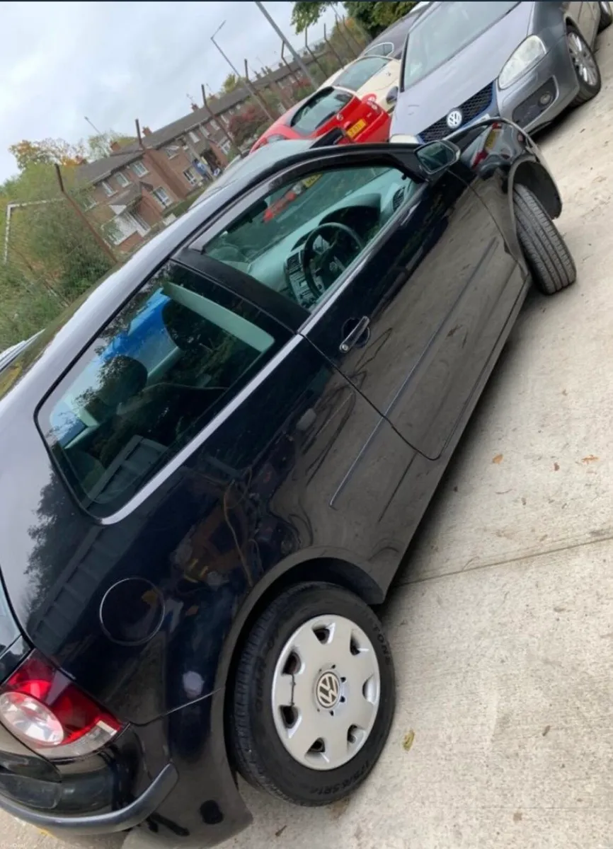 2007 Volkswagen Polo - Image 2