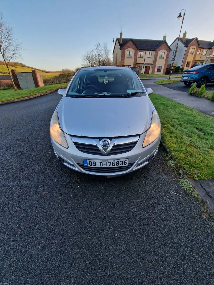 09 Vauxhall Corsa - Image 4