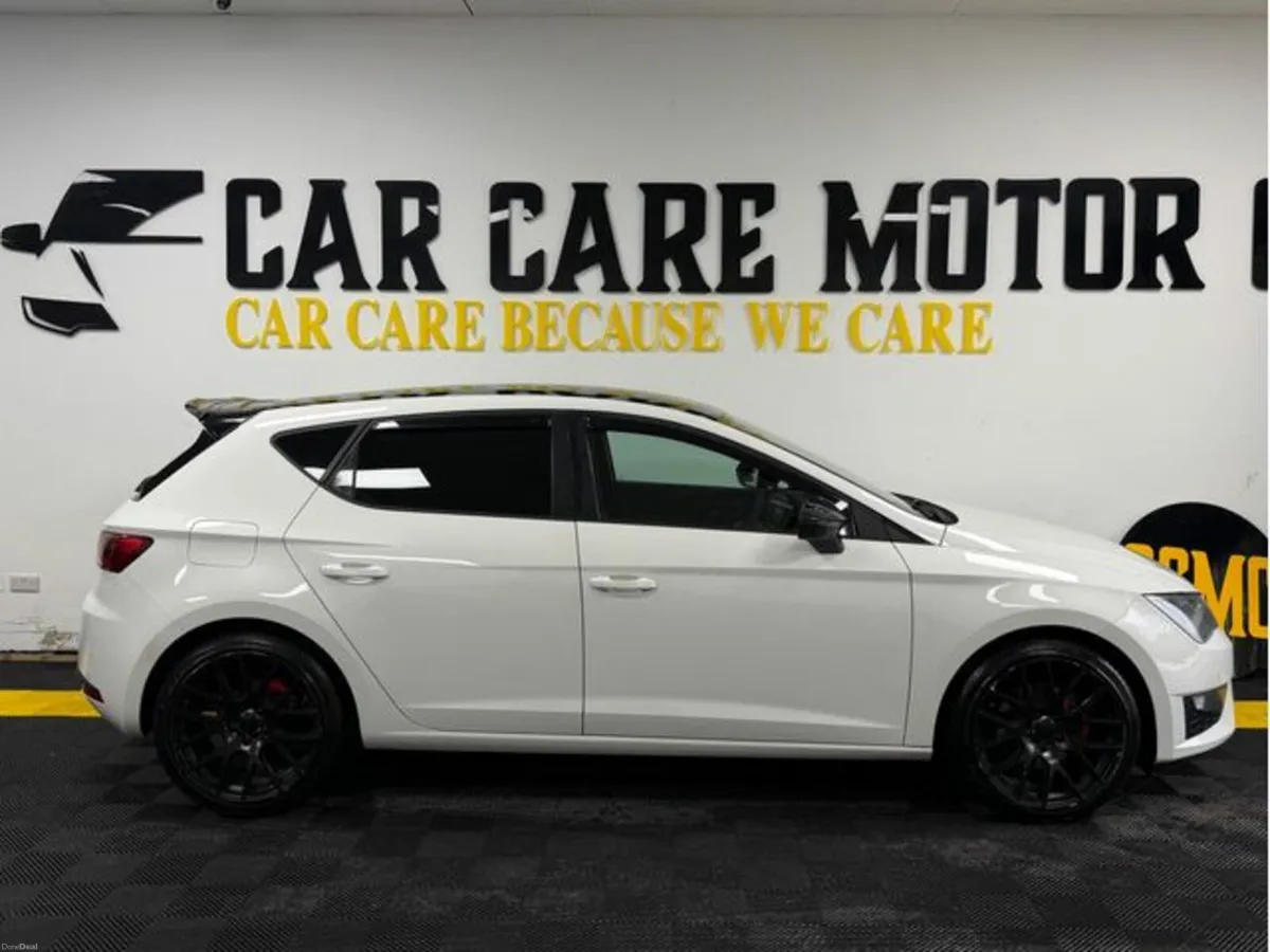 SEAT Leon 1.4 TSI FR Star Light Headliner - Image 4