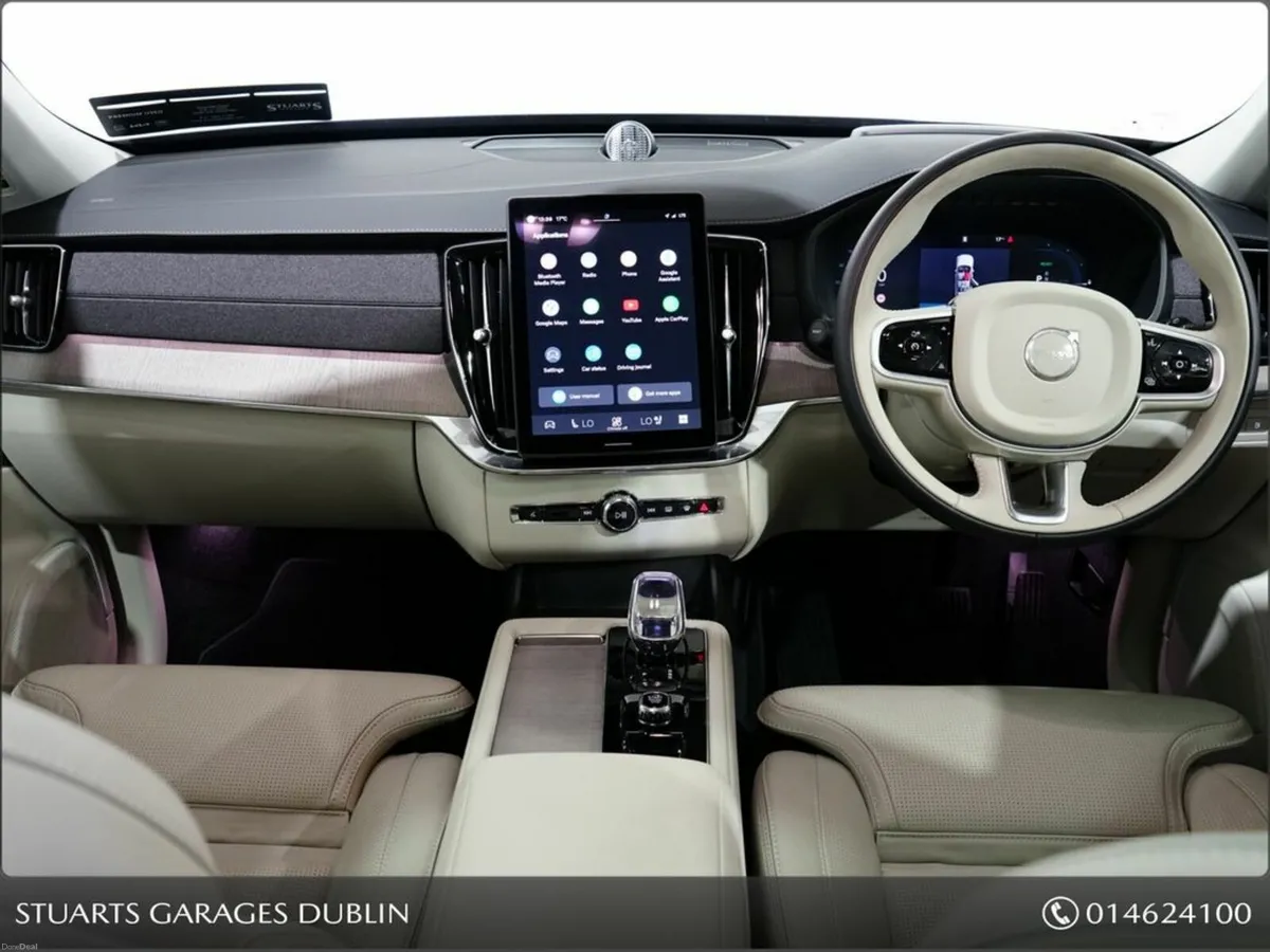 Volvo XC90 ULTRA DARK PHEV XC90 T8 7 SEATS, MULBER - Image 4